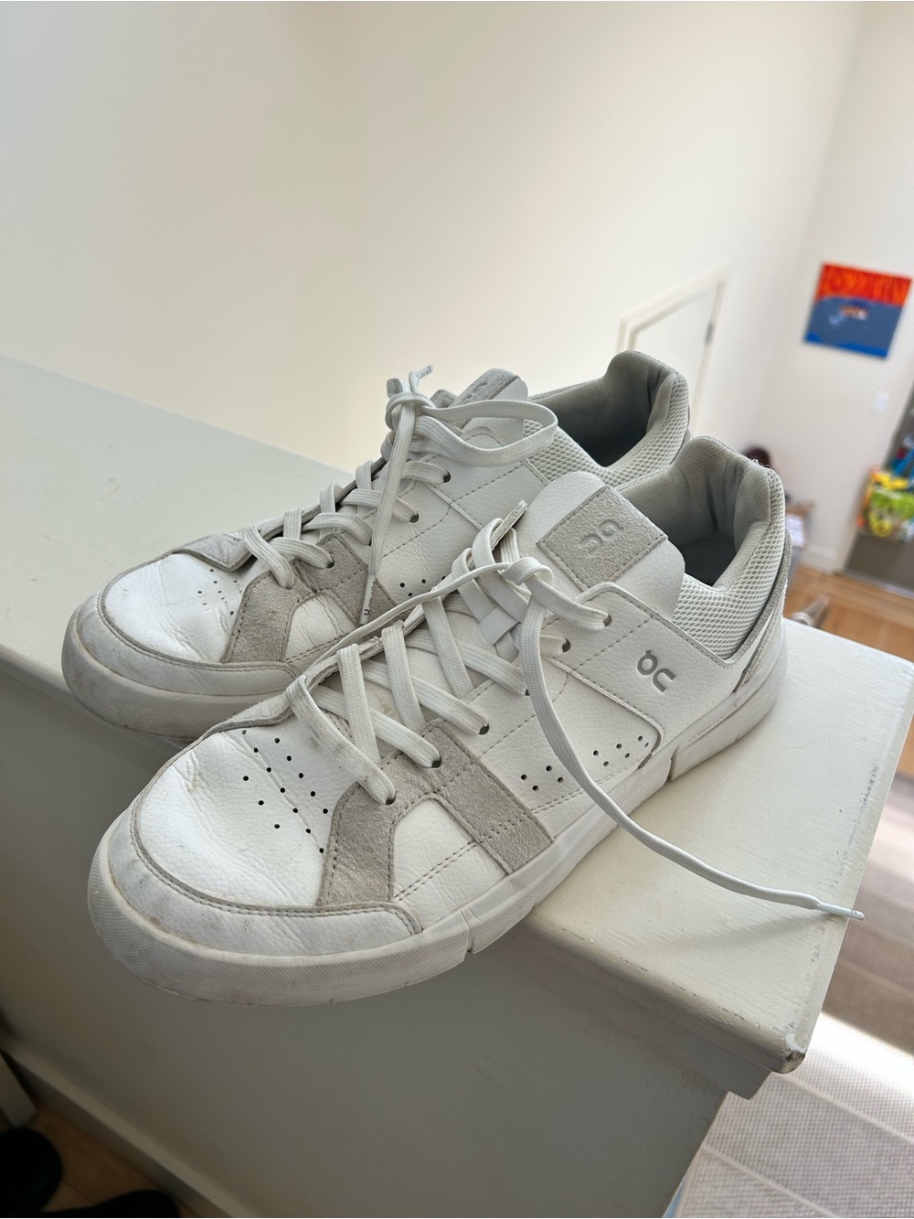 On Running roger clubhouse  White and Light Gray Sneakers